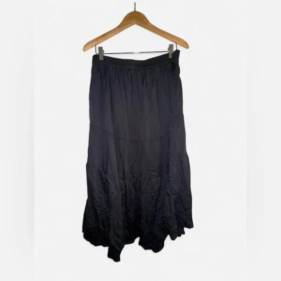 Bohemian Black Tiered Skirt - Picture 2 of 4